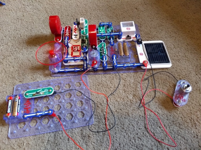 cool snap circuit build